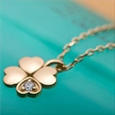 ★受注生産★【鑑別書付】K18イエローゴールド 天然ダイヤネックレス ダイヤモンドペンダント/ネックレス0.014ct 四葉クロバーモチーフ