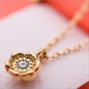 ★受注生産★【鑑別書付】ダイヤモンドペンダント/ネックレス 一粒 0.014ct K18 イエローゴールド フラワーモチーフ 鑑別書付き
