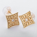 ★受注生産★K10イエローゴールド 天然ダイヤモンドピアス ダイヤ0.02ct アンティーク調スクエアモチーフ