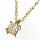 0.15ctダイヤモンドプリンセスカットペンダント/ネックレス イエローゴールド(ゴールド)