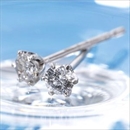 K18 0.1ctダイヤモンドピアス