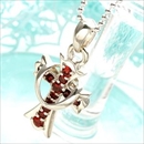 ガーネットクロスハートネックレス　シルバー925