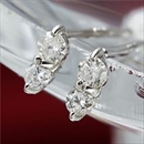 ★受注生産★K10WGダイヤモンドピアス ダブルストーンピアス